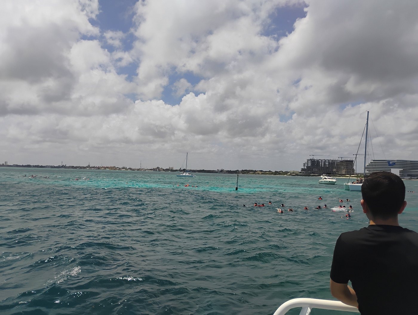 Navegación al atardecer de regreso a Cancún con el tour de Xcaret Xailing