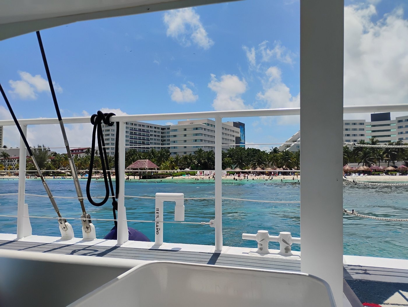 Reseña del tour en catamarán de Xcaret Xailing - ¿vale la pena el dinero?